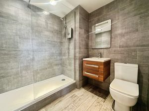 Bathroom- click for photo gallery